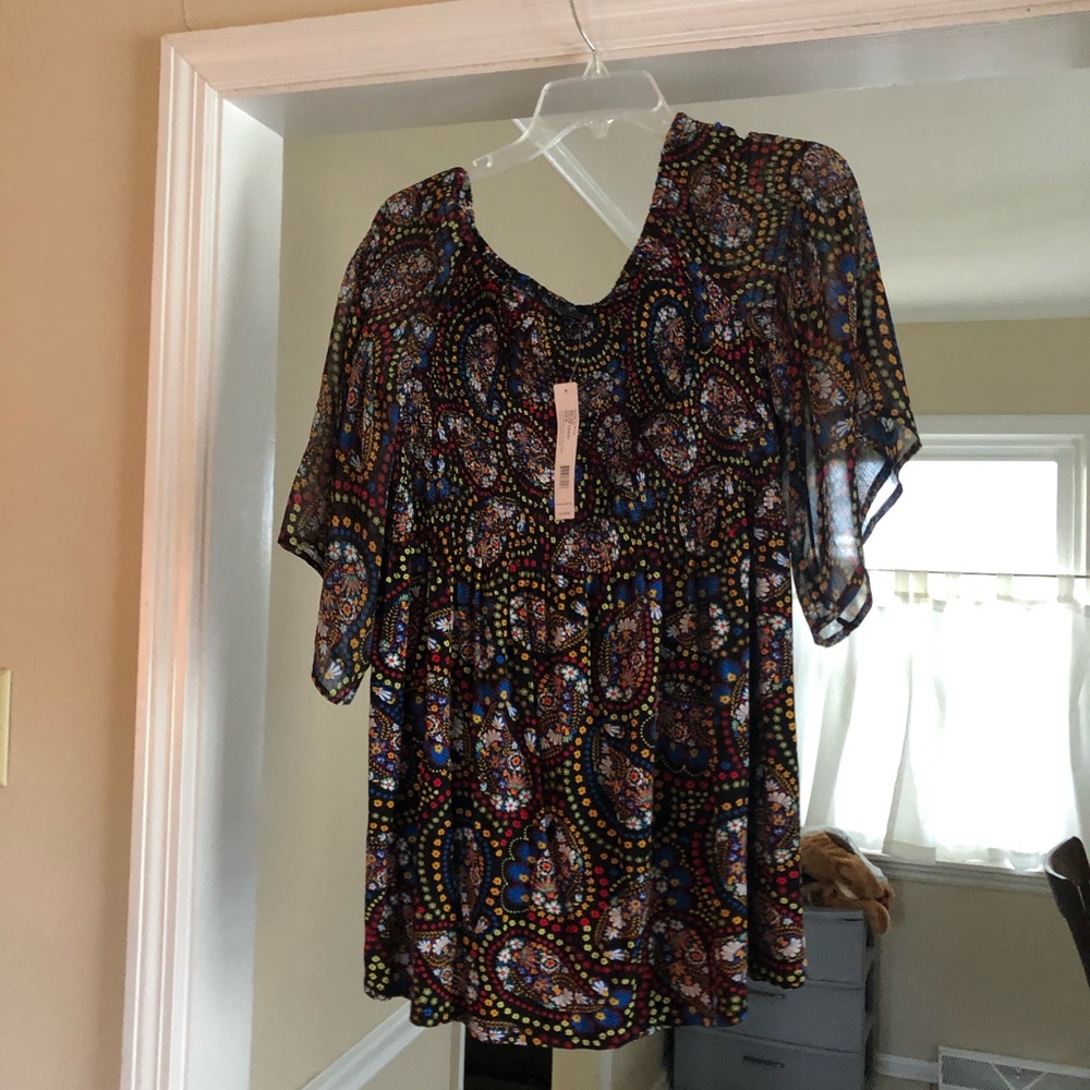 Flowy sheer sleeve top